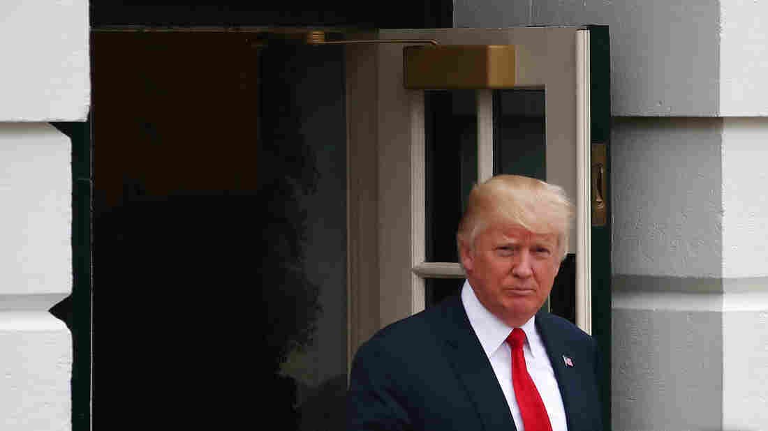 Poll: Majority Believes Trump's Response To Charlottesville Hasn't Been Strong Enough