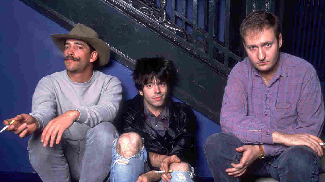 Husker Du drummer Grant Hart dies at 56 following cancer battle Husker Du drummer Grant Hart dies at 56 following cancer battle