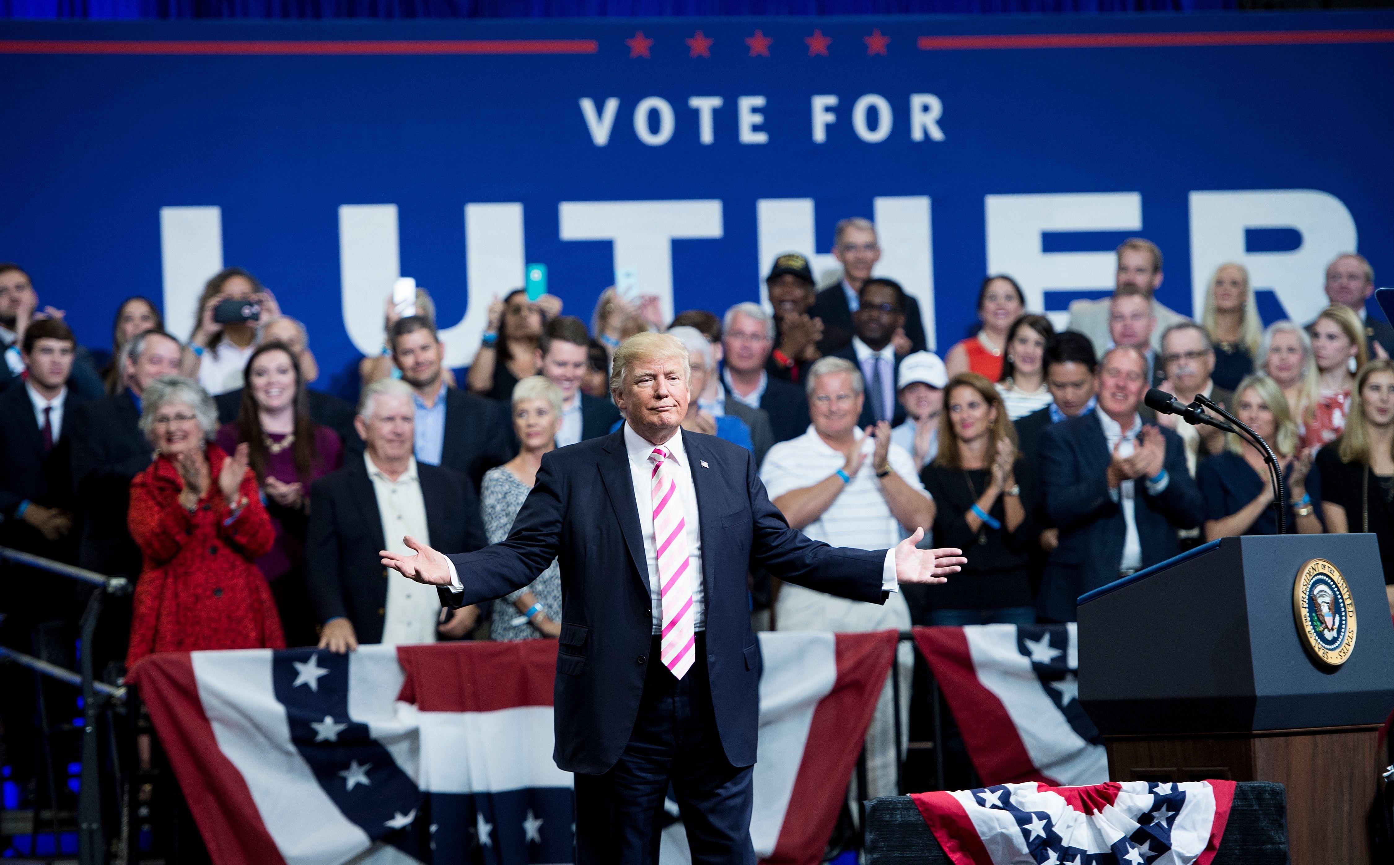 Trump deleting tweets after Luther Strange's loss raises legal questions