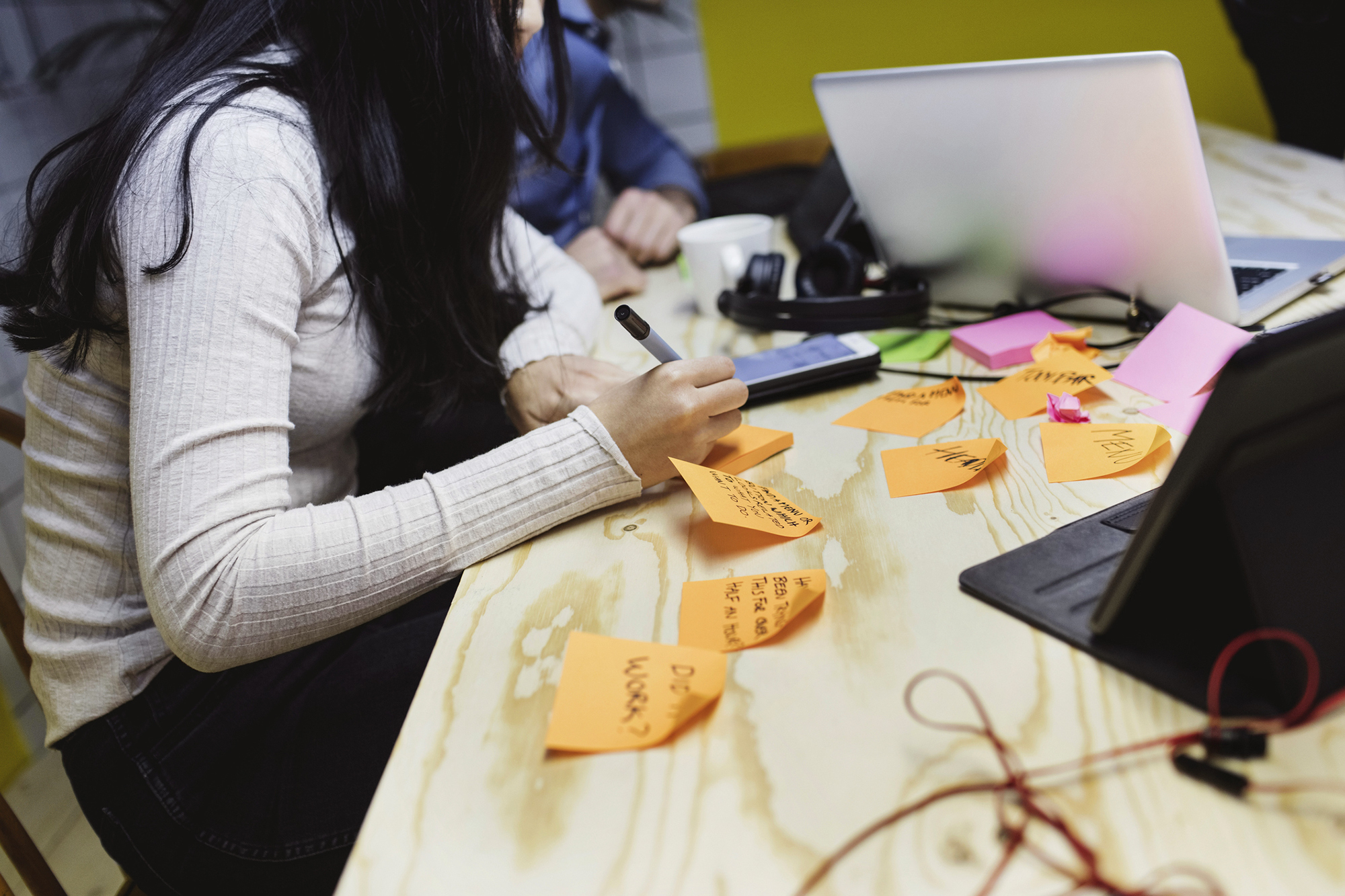 Want to get smarter? Brain training games don't seem to help with that. (Getty Images)