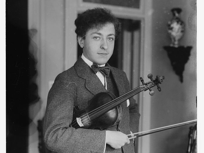 'Like Electricity': Jascha Heifetz Made His American Debut 100 Years Ago