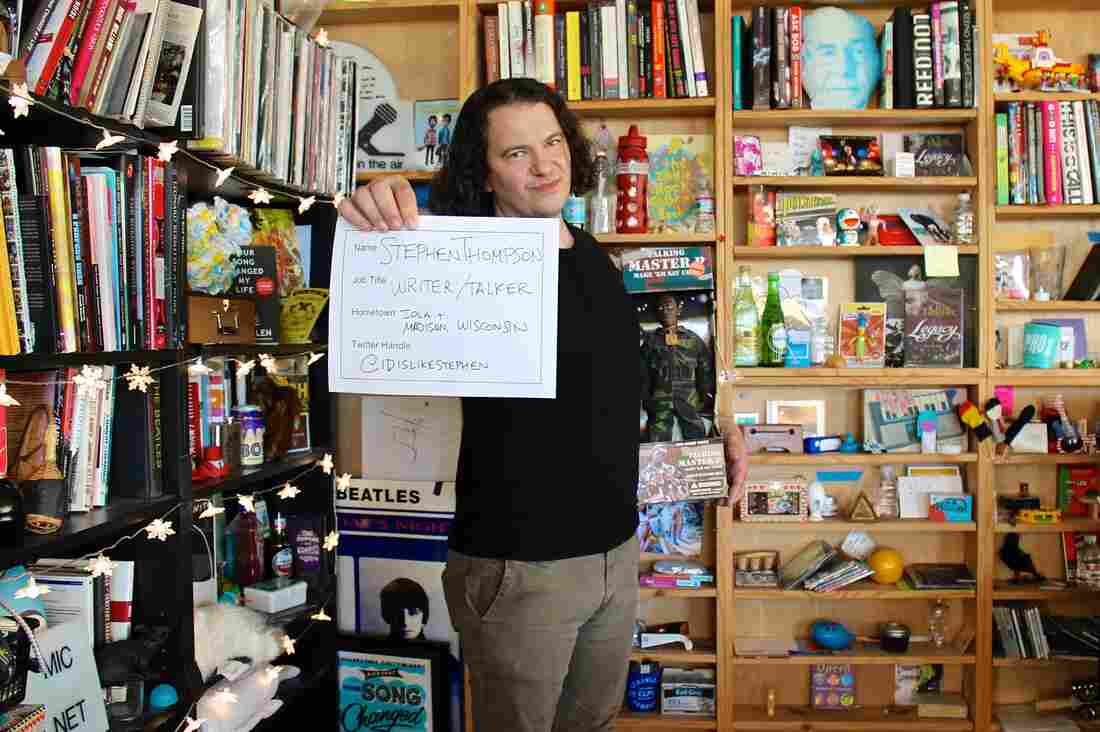 sign photo