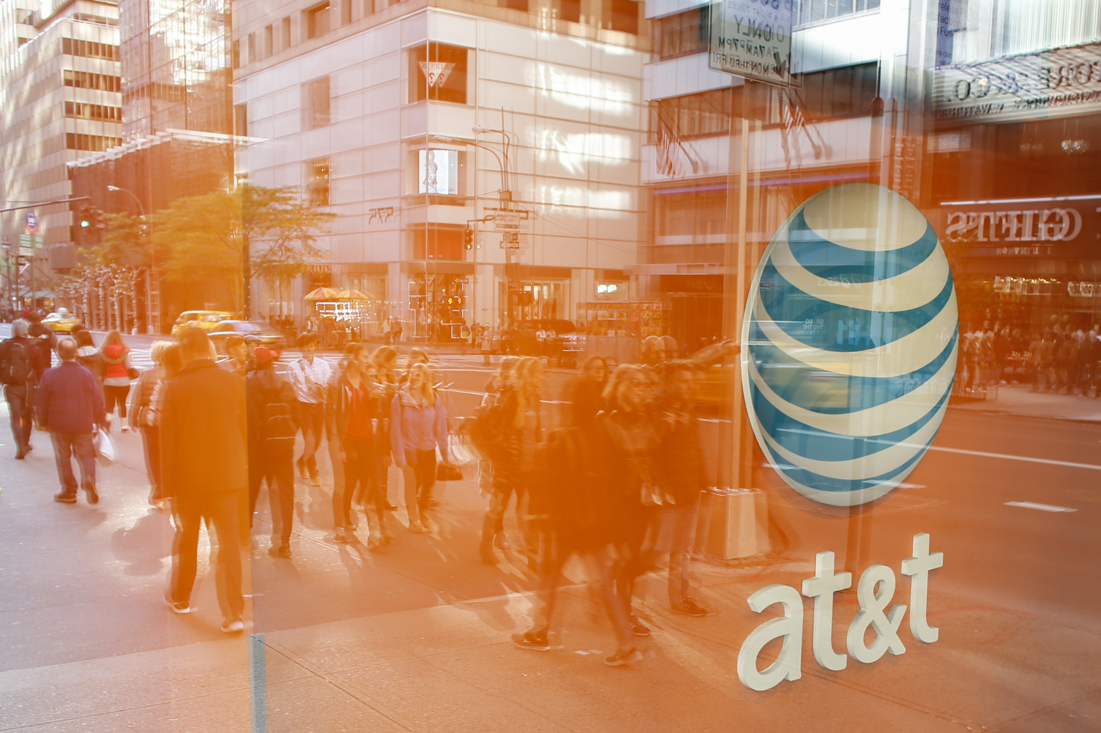 DOJ set to block AT&T takeover of Time Warner