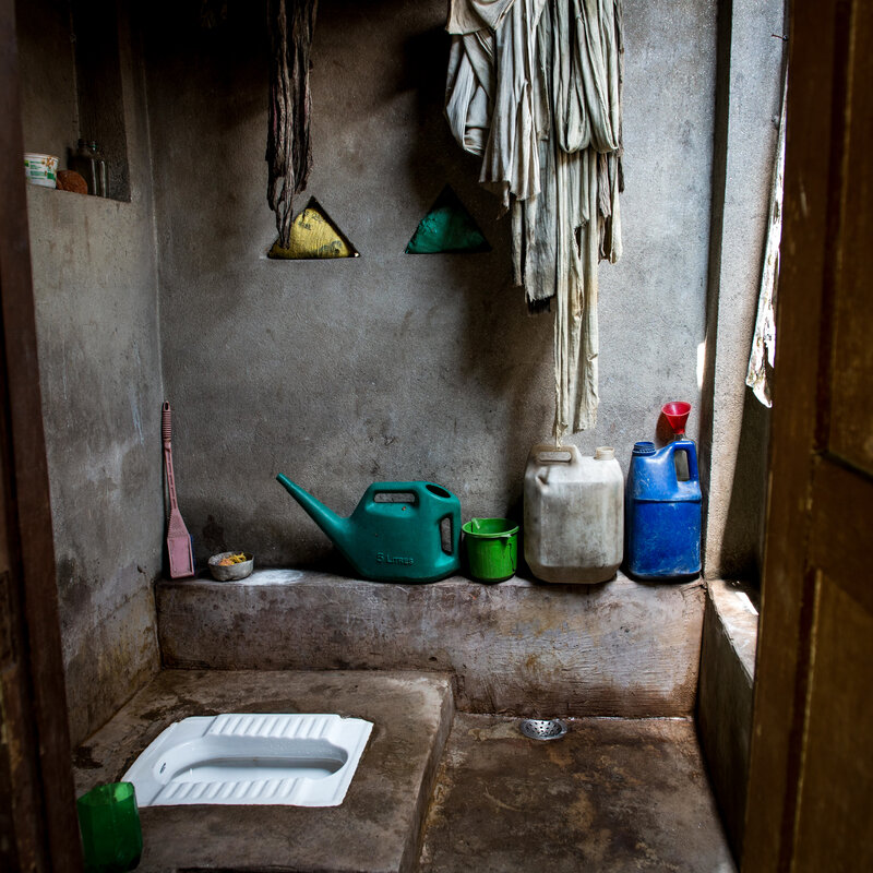Toilets, Pits, Latrines: How People Use The Bathroom Around The ... Toilets, Pits, Latrines: How People Use The Bathroom Around The ...