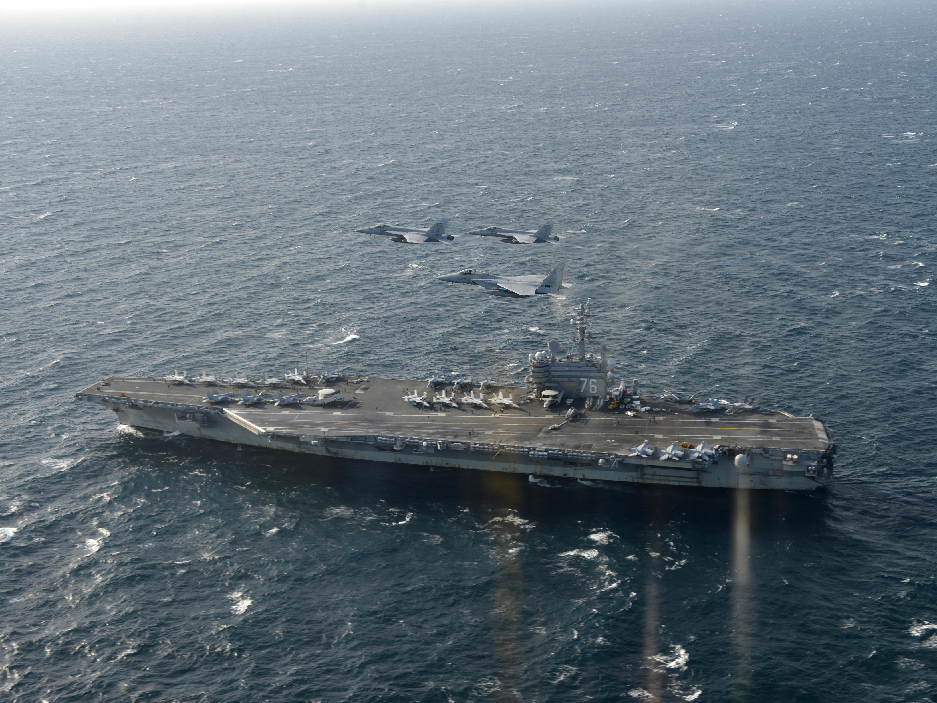 8 recovered after plane carrying 11 crashes in Philippine Sea, Navy says