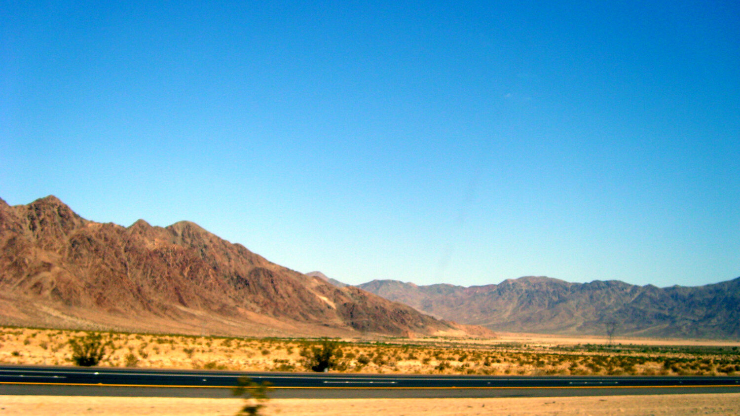 Flat-Earther delays launch in his homemade rocket (npr.org)