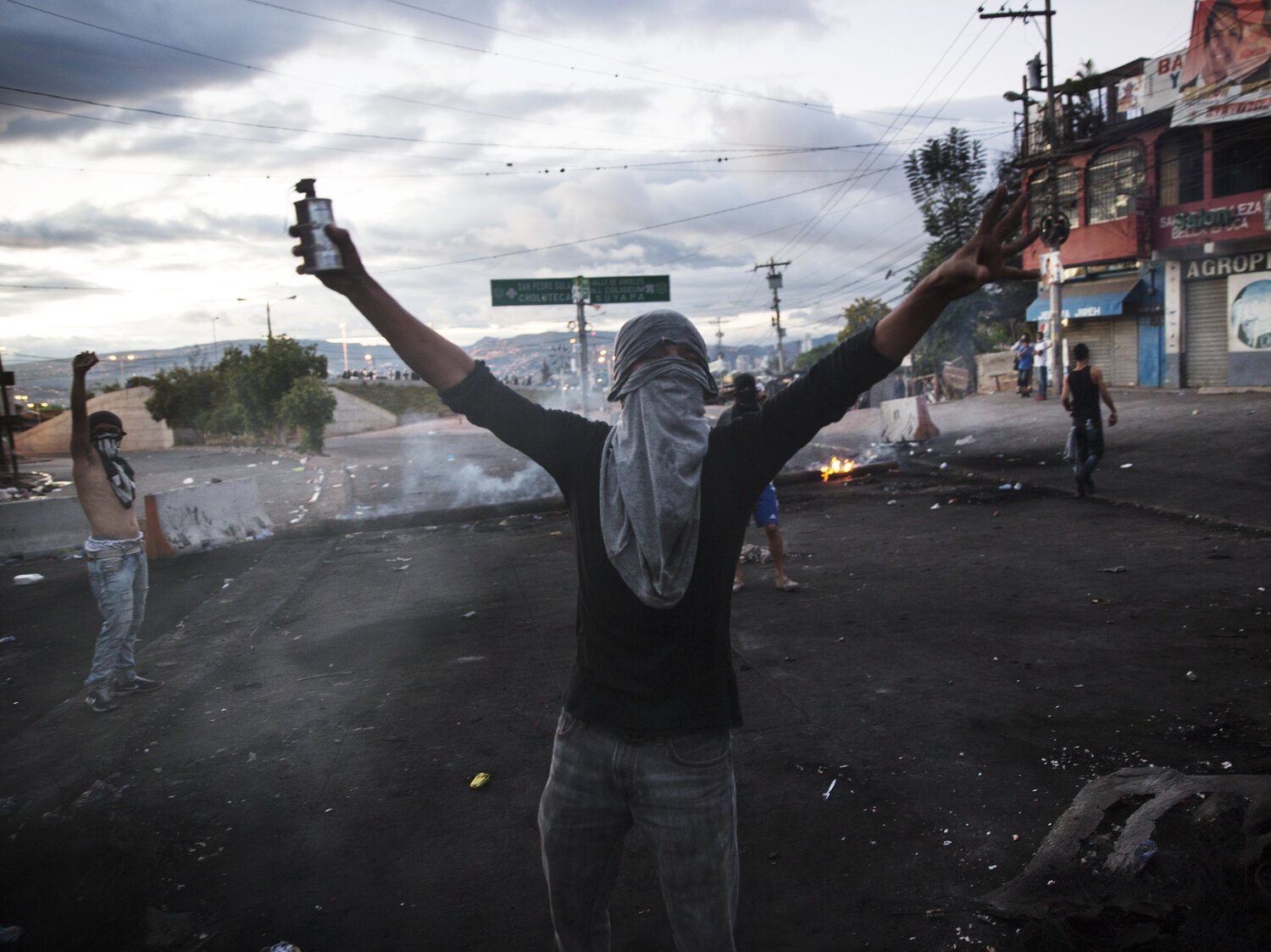 Honduran opposition calls for rerun of disputed election amid deadly riots (abcnews.go.com)