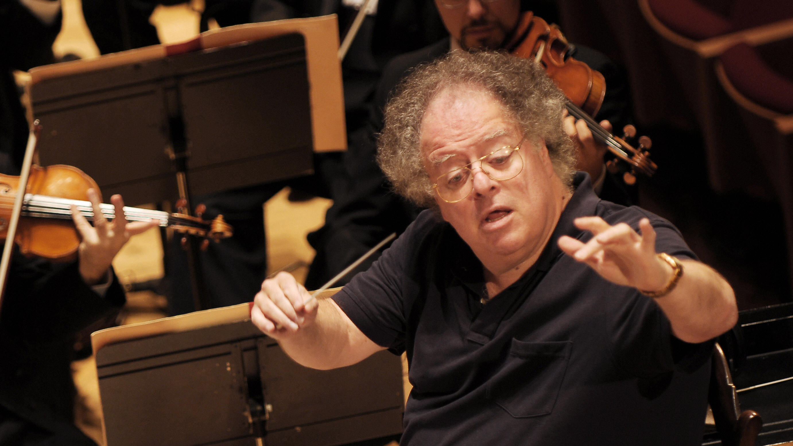 James Levine, shown leading the Boston Symphony Orchestra in 2007, has been suspended by the Metropolitan Opera following allegations of sexual abuse. (AFP/Getty Images)