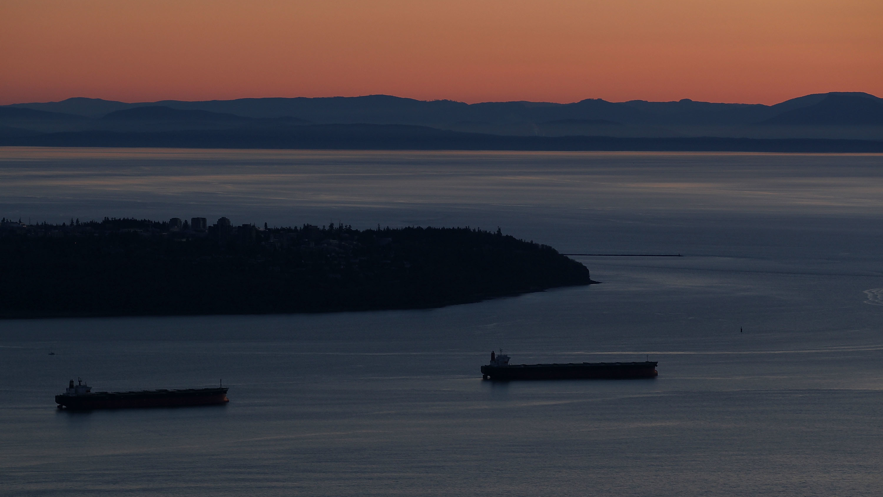 Human feet still washing up in Pacific Northwest, but don't panic