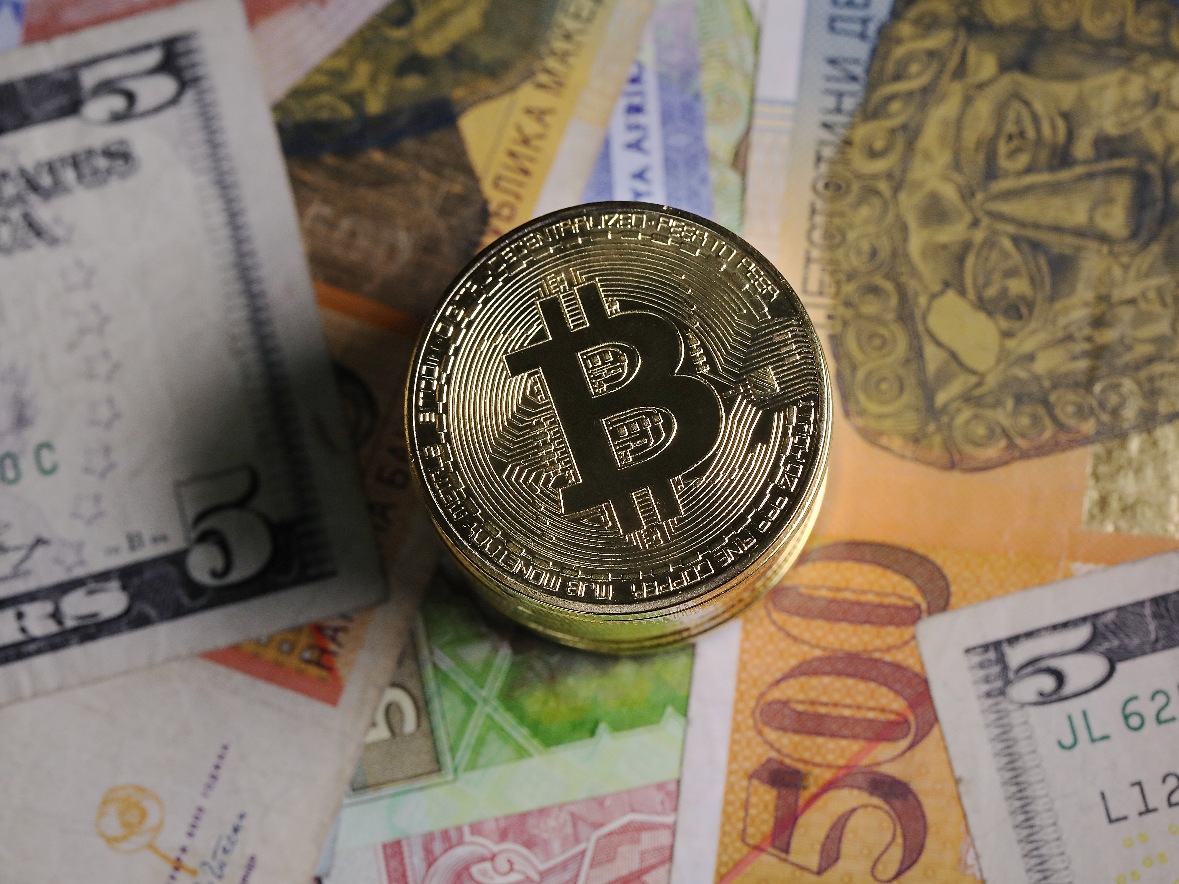 Sununu launches cryptocurrency commission to study industry and recommend  policies | New Hampshire Public Radio