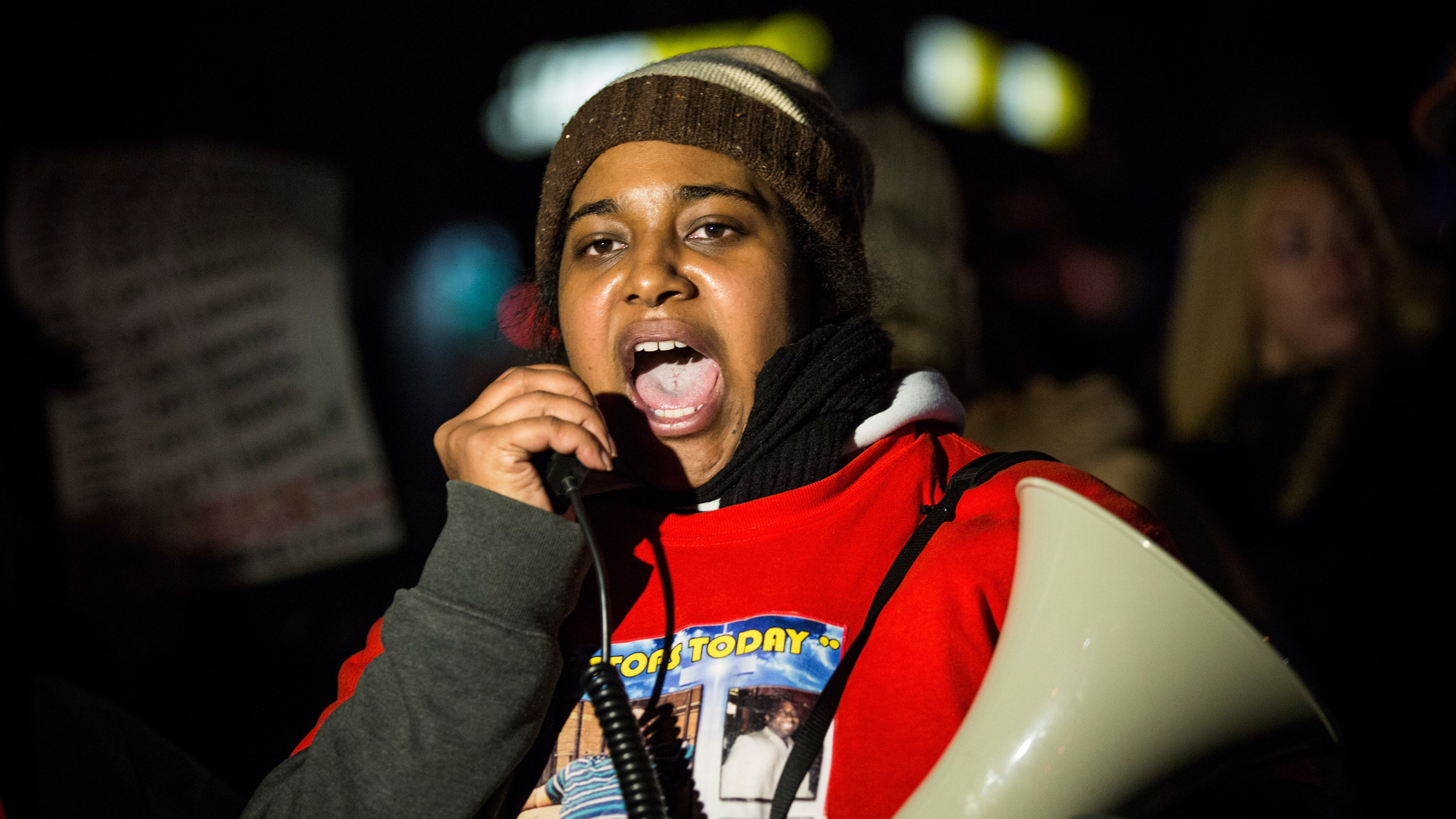 Activist Erica Garner, daughter of police chokehold victim, dies after heart attack Activist Erica Garner, daughter of police chokehold victim, dies after heart attack