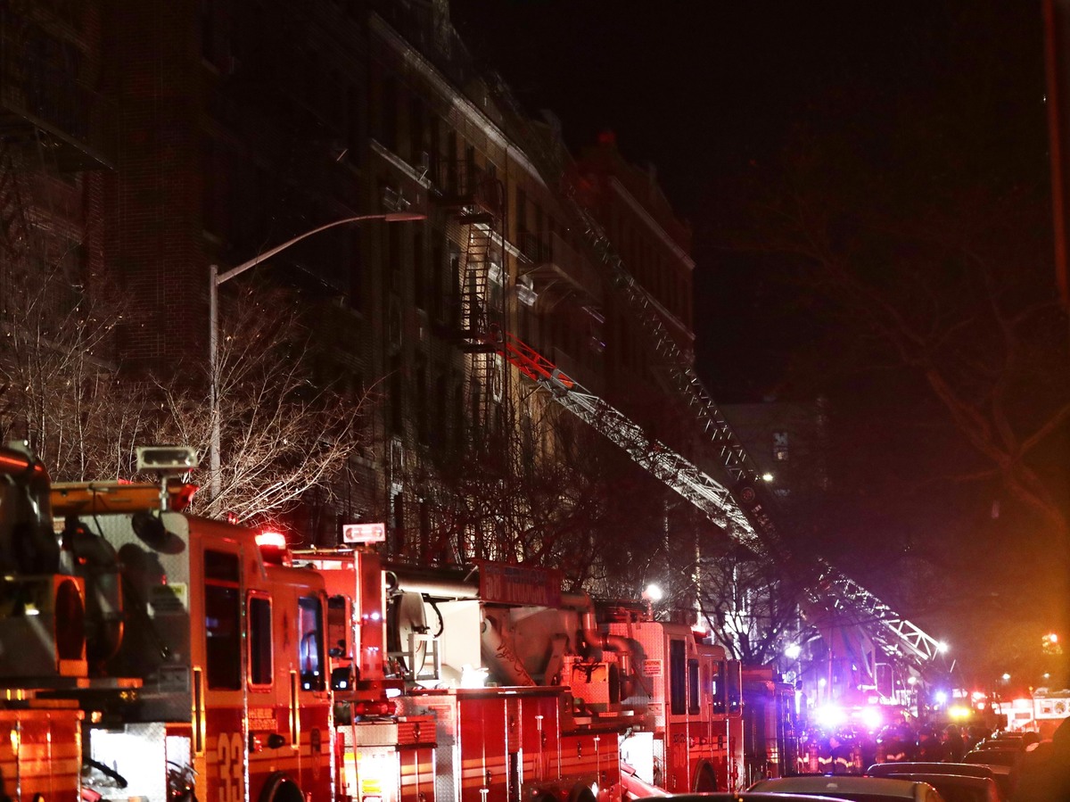 A Soldier Among Those Killed In Bronx Fire After Rescuing Others From ...