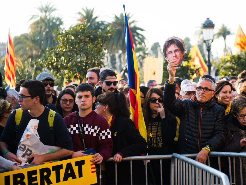 memes video games mock catalonias prolonged deadlock with spain emmanuel frayer