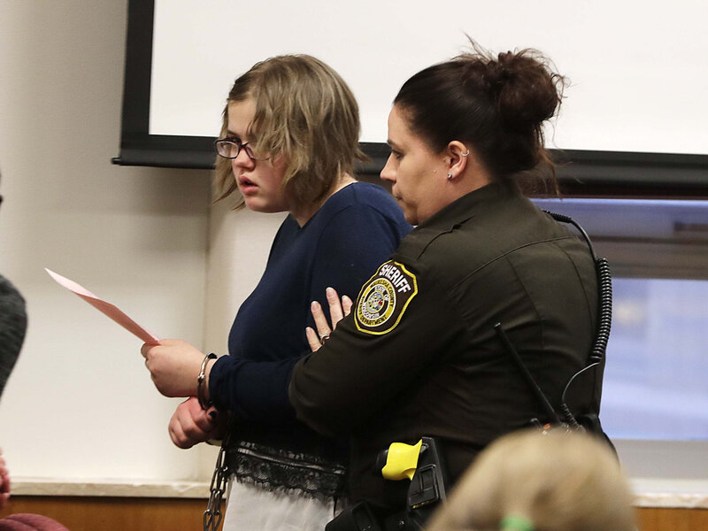 Wisconsin Teen Sentenced To 40 Years In Mental Hospital For Slender Man Stabbing Wisconsin Teen Sentenced To 40 Years In Mental Hospital For Slender Man Stabbing