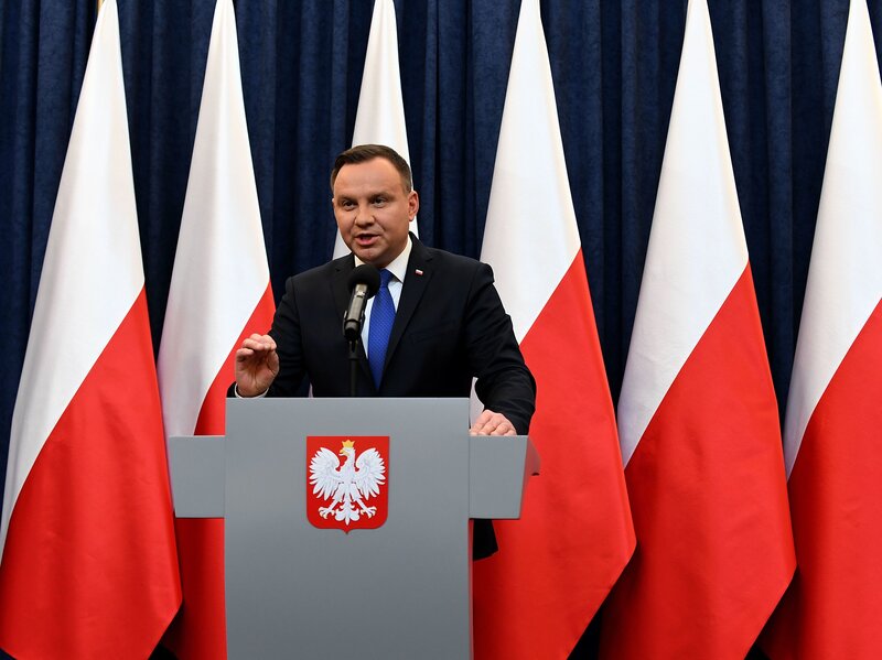 Polish president signs bill giving jail time for implicating Poland in the holocaust (npr.org)
