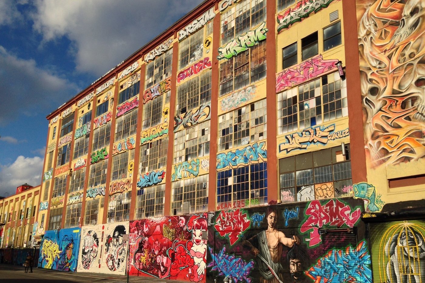 New York Judge Awards 6 7 Million To 21 Graffiti Artists For Destroyed Murals The Two Way Npr