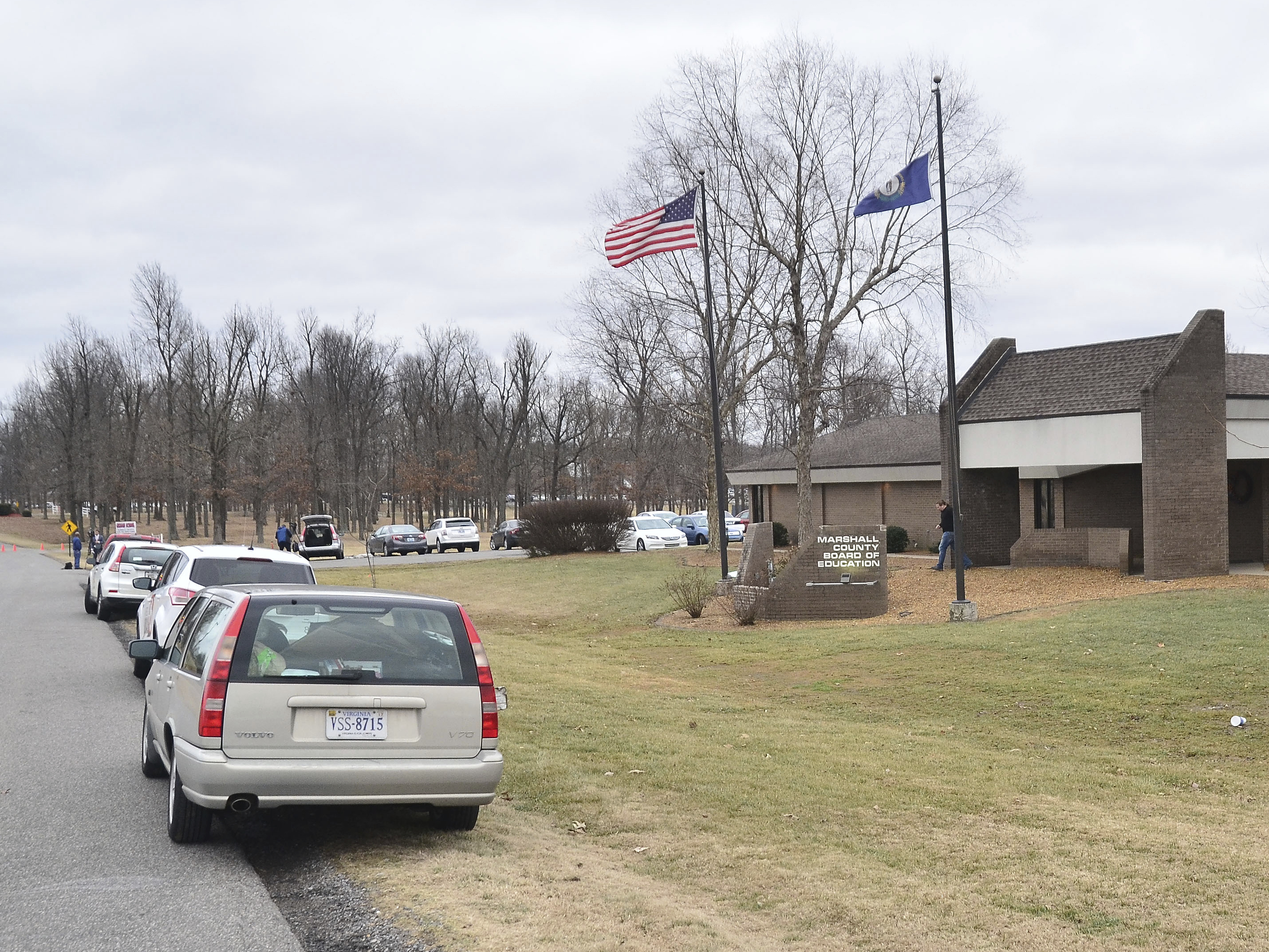 Kentucky moves to add guns to schools after school shooting
