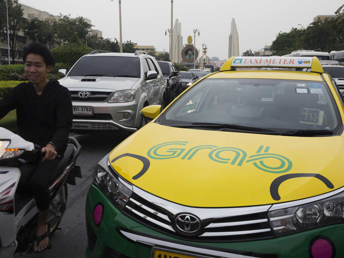 Uber Backs Out Of Southeast Asia, Selling To Regional Rival u0027Grab 