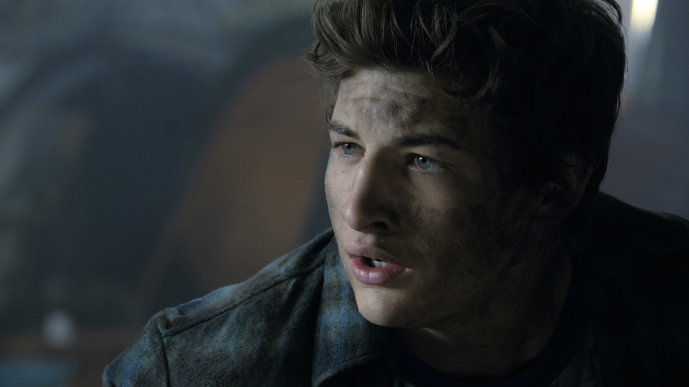 Ready Player One, Spielberg's Nostalgic Thrill Ride, Takes No