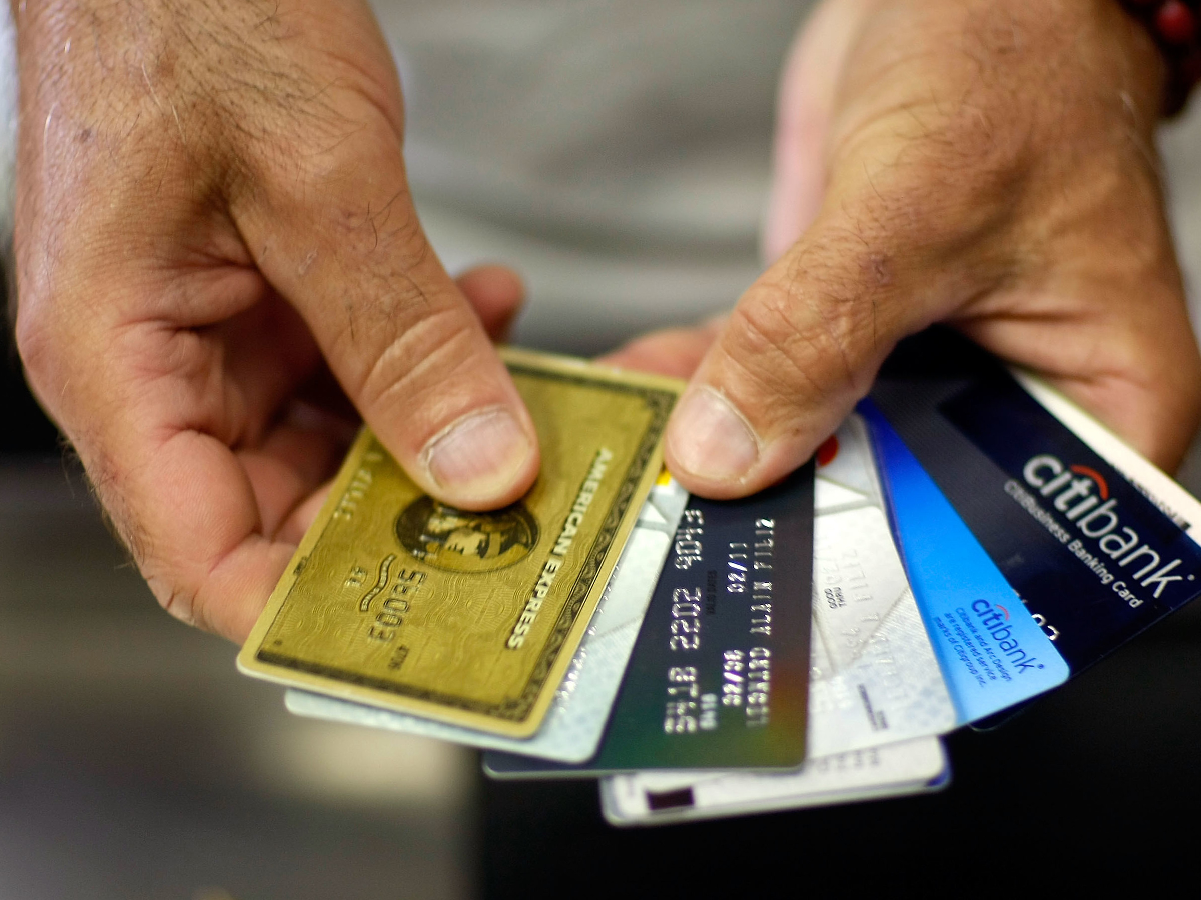 No Need To Sign On Dotted Line: Credit Cards Are Phasing Out Signatures