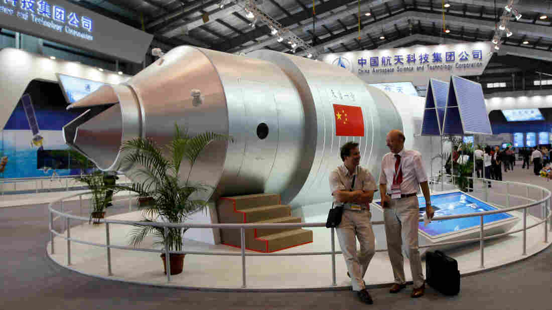 China says Tiangong-1 space station to enter Earth's atmosphere on Monday China says Tiangong-1 space station to enter Earth's atmosphere on Monday