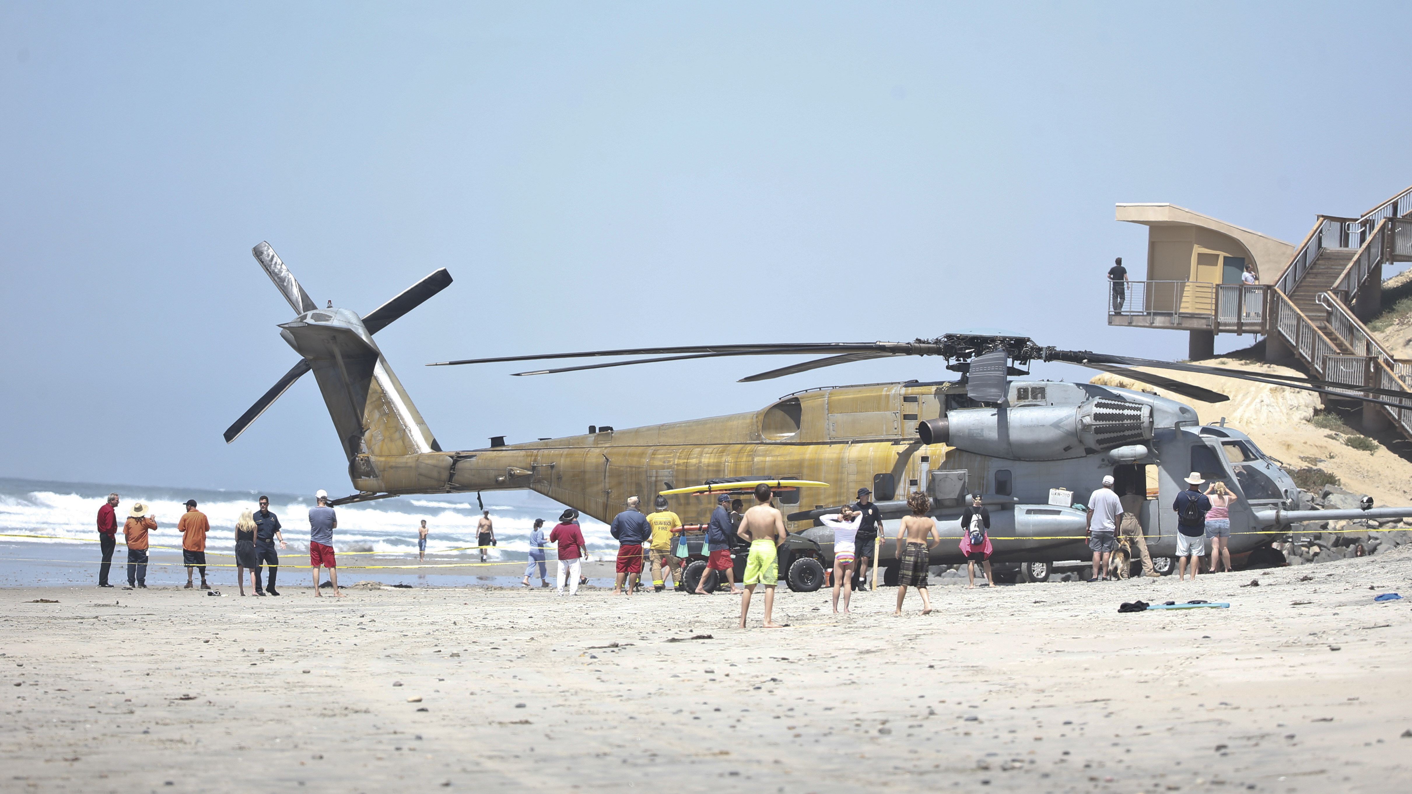 Marine Helicopter Crashes In Southern California; Four Presumed Dead : The Two-Way : NPR