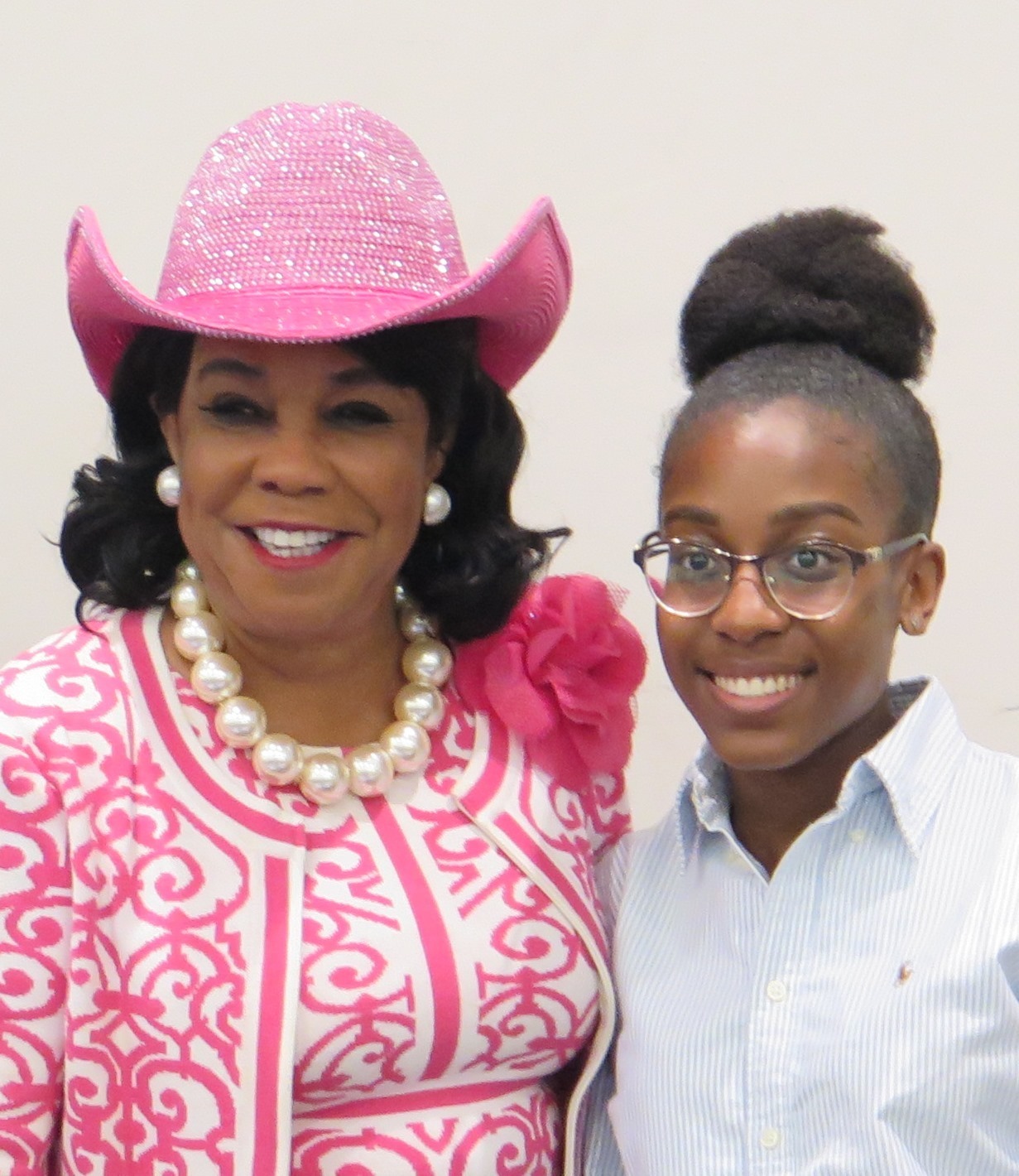 U.S. Rep Frederica Wilson (D-Fla.) with Marjory Stoneman Douglas High School Junior Tyah Amoy Roberts. (NPR)