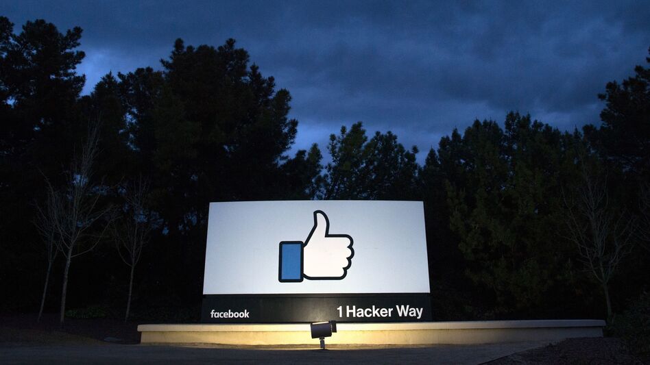 A sign at the entrance to Facebook's corporate headquarters location in Menlo Park, California. (Josh Edelson/AFP/Getty Images)