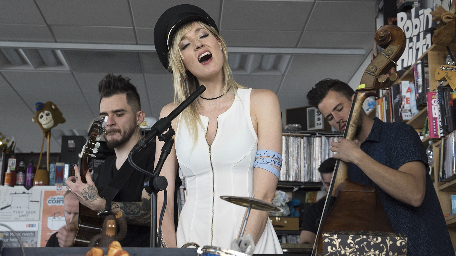 Jenny And The Mexicats: Tiny Desk Concert