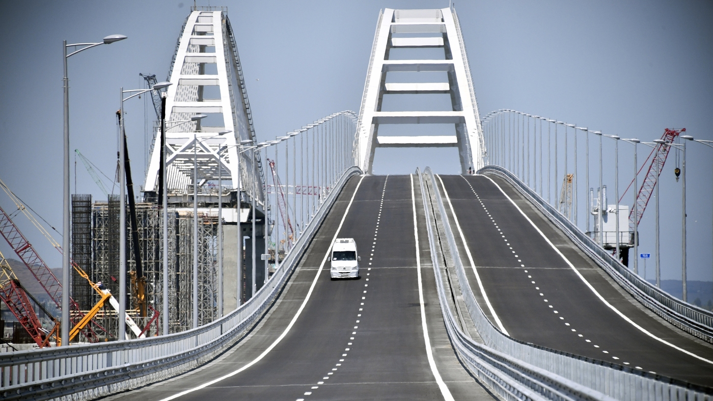 Putin's Bridge Linking Russia To (Annexed) Crimea Opens
