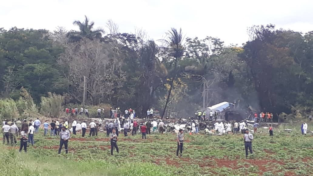More than 100 feared dead after plane crashes near Havana airport
