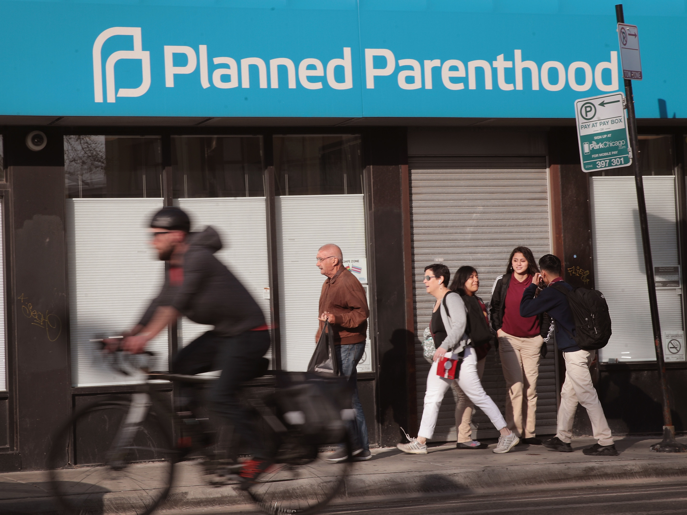 Planned Parenthood's affiliated clinics, like this one in Chicago, provide wellness exams and comprehensive contraceptive services, as well as screenings for cancer and sexually transmitted diseases for both women and men. (Getty Images)