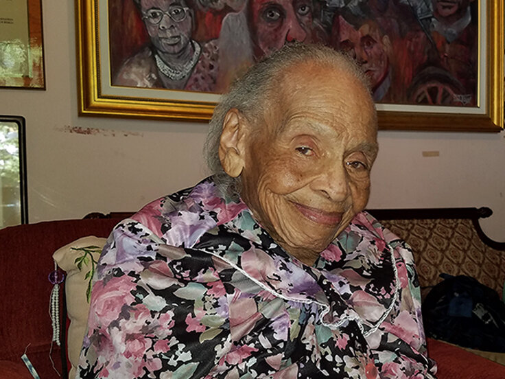 olivia-hooker_now-02b2a4638610d63fd60d96