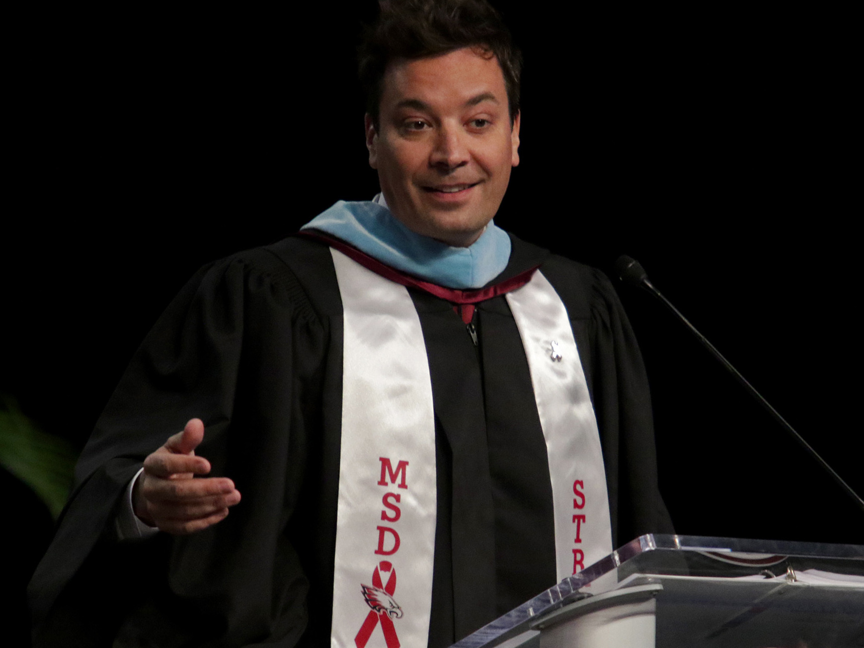 Jimmy fallon graduation speech picture
