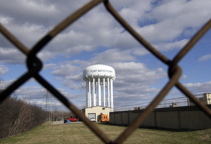 Pediatrician Who Exposed Flint Water Crisis Shares Her 'Story Of Resistance'  Water-plant-flint_custom-4cd00ed8b0240410265bf023c3d86be66bbd9f1f-s800-c85