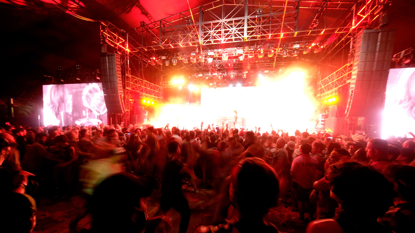 Coachella's Strict Radius Clause 'Sucks The Oxygen' Out Of The Festival