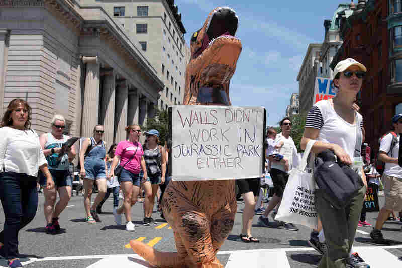 Protesters Across The Country Rally Against Trump's Immigration ...