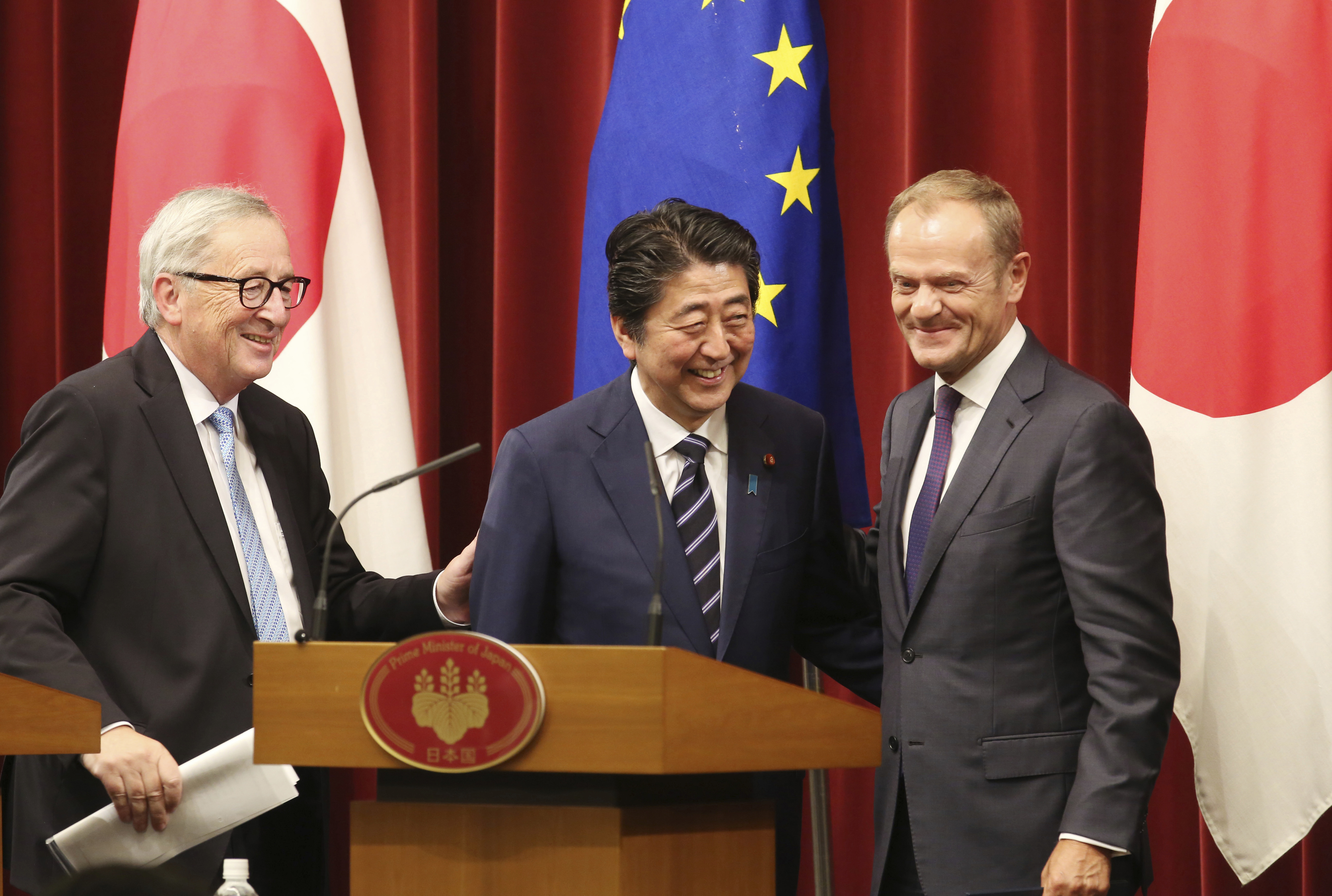In face of protectionism, EU and Japan sign huge open-trade deal