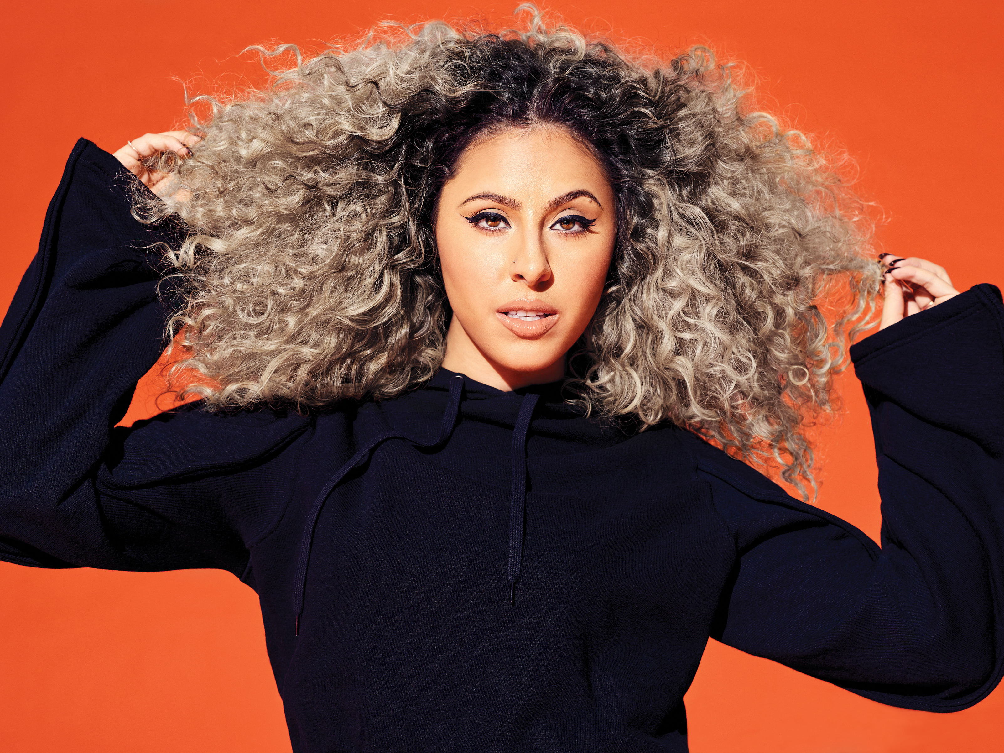 Kim Viera, Daddy Yankee Show You 'Como': Our Favorite Latin Songs This Week