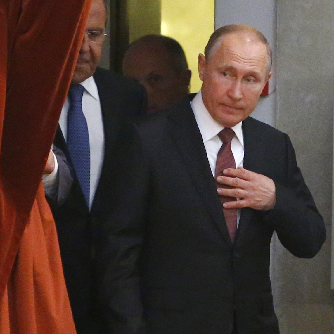 Trump Plans To Invite Putin For Autumn Visit, Top Spy Boss Coats Caught Off Guard