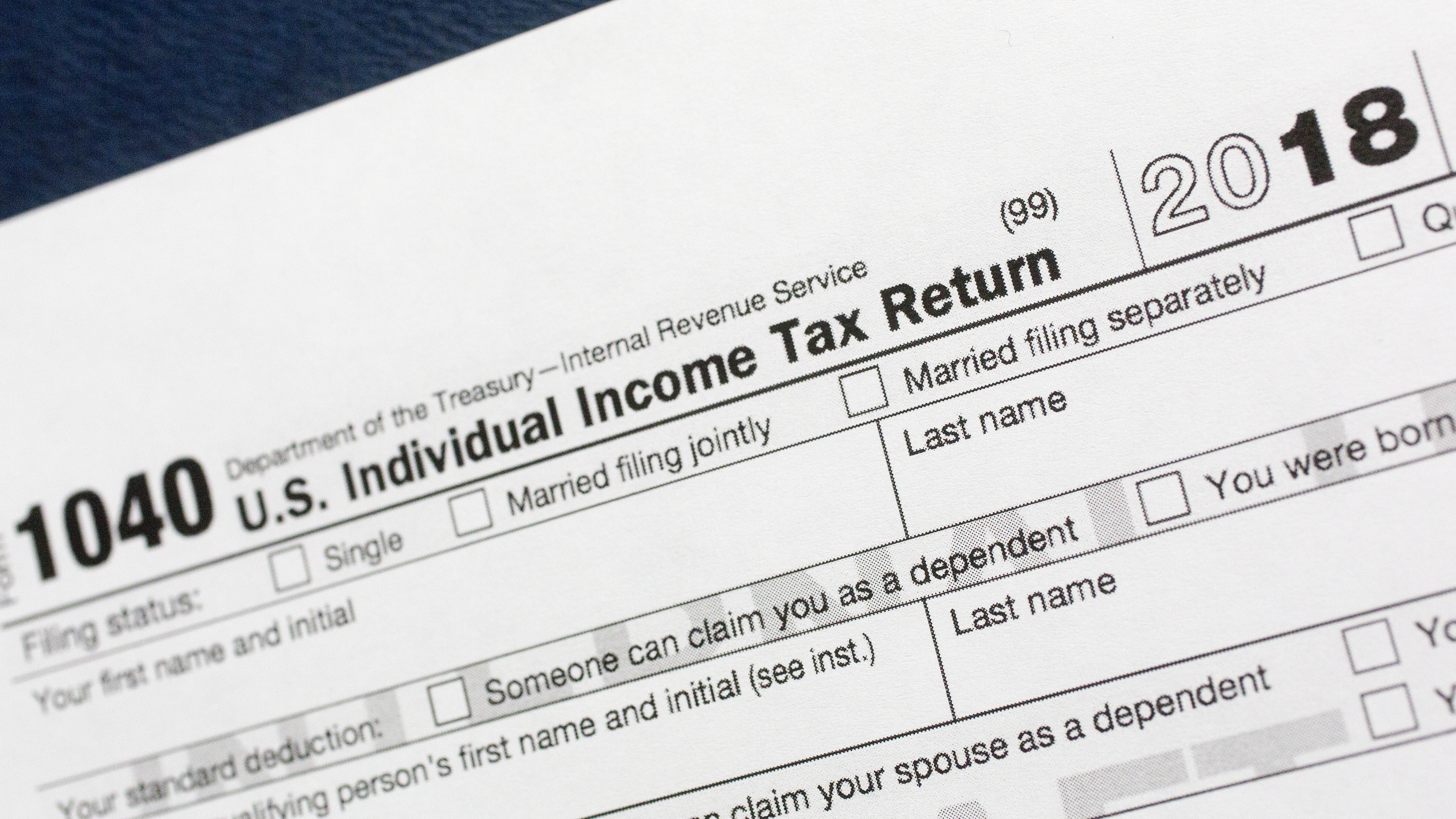 A 1040 U.S. Individual Income Tax Return form for 2018.