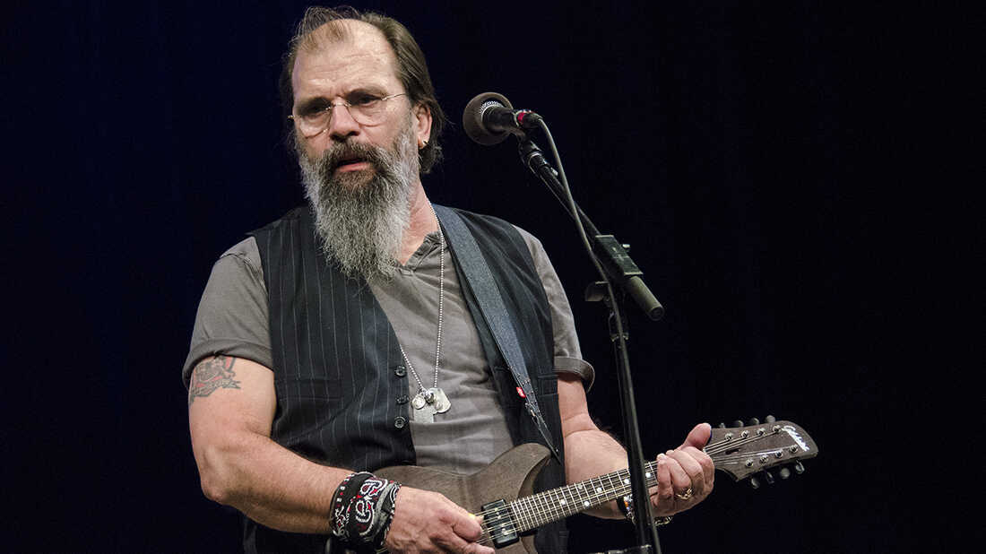 Steve Earle & The Dukes On Mountain Stage NPR