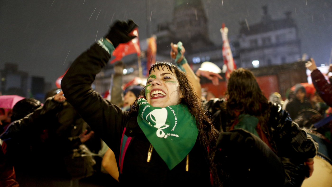 For Abortion Activists In Argentina, A Campaign Waged Online Faces A Disconnect