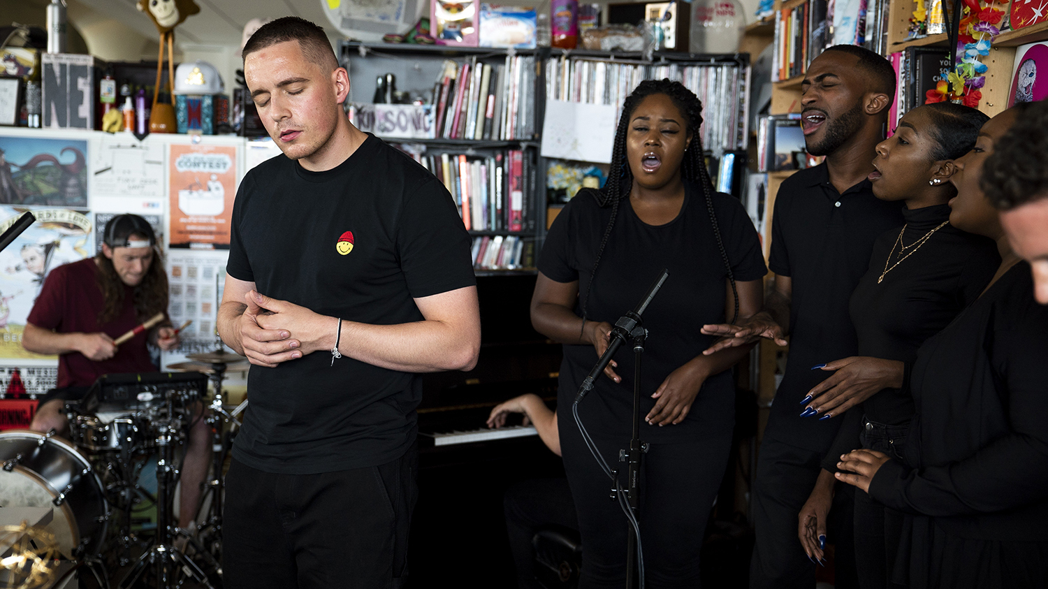 Dermot Kennedy: Tiny Desk Concert