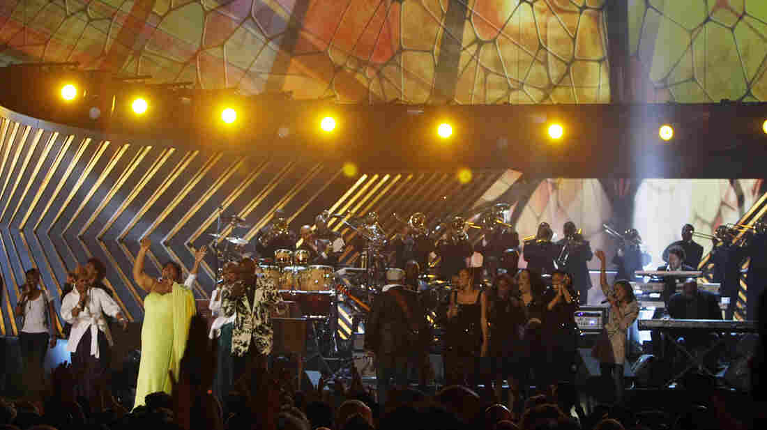 Aretha Franklin, left in yellow, on stage with The Clark Sisters at the 50th Grammy Awards in Los Angeles on February 10, 2008. (Robyn Beck/AFP/Getty Images)