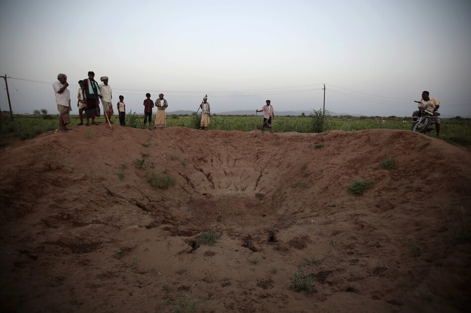 In the air campaign by Saudi Arabia and its allies against Yemen's Shiite rebels, rights experts say there has been a pattern by the Saudi-led coalition of failing to distinguish between civilian and military targets and disregarding the likelihood of civilian casualties. (Hani Mohammed/AP)