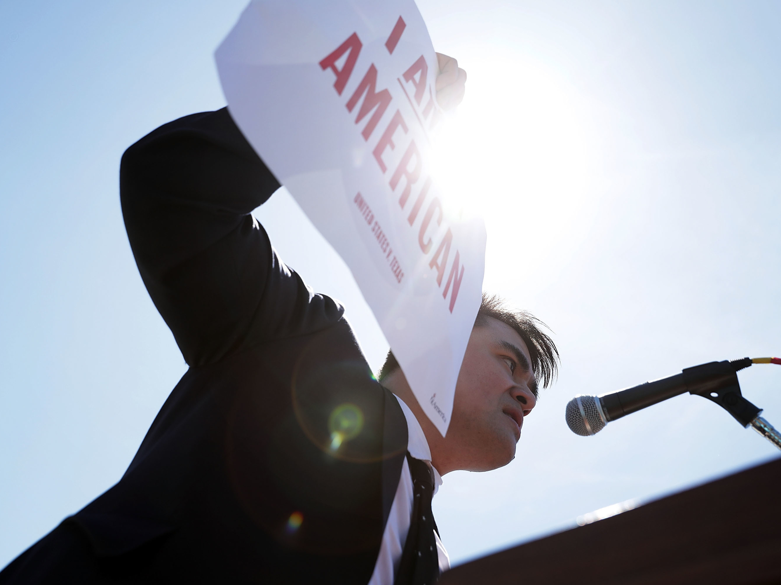 'Dear America,' Writes A Pulitzer-Winning Journalist — And Undocumented Immigrant
