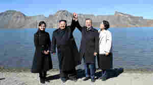 Kim Wants New Summit With Trump, Moon Says After Visiting North Korea