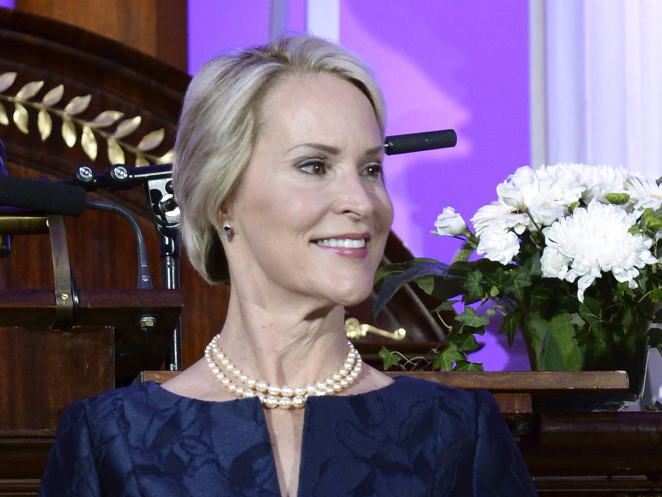 Biochemical engineer Frances Arnold receives the Millennium Technology Prize 2016 during the awards ceremony in Helsinki, Finland. Arnold, an American, shares this year's Nobel Prize in Chemistry with two others, another American, George P. Smith and the U.K.'s Sir Gregory P Winter. (Heikki Saukkomaa/Lehtikuva via AP)