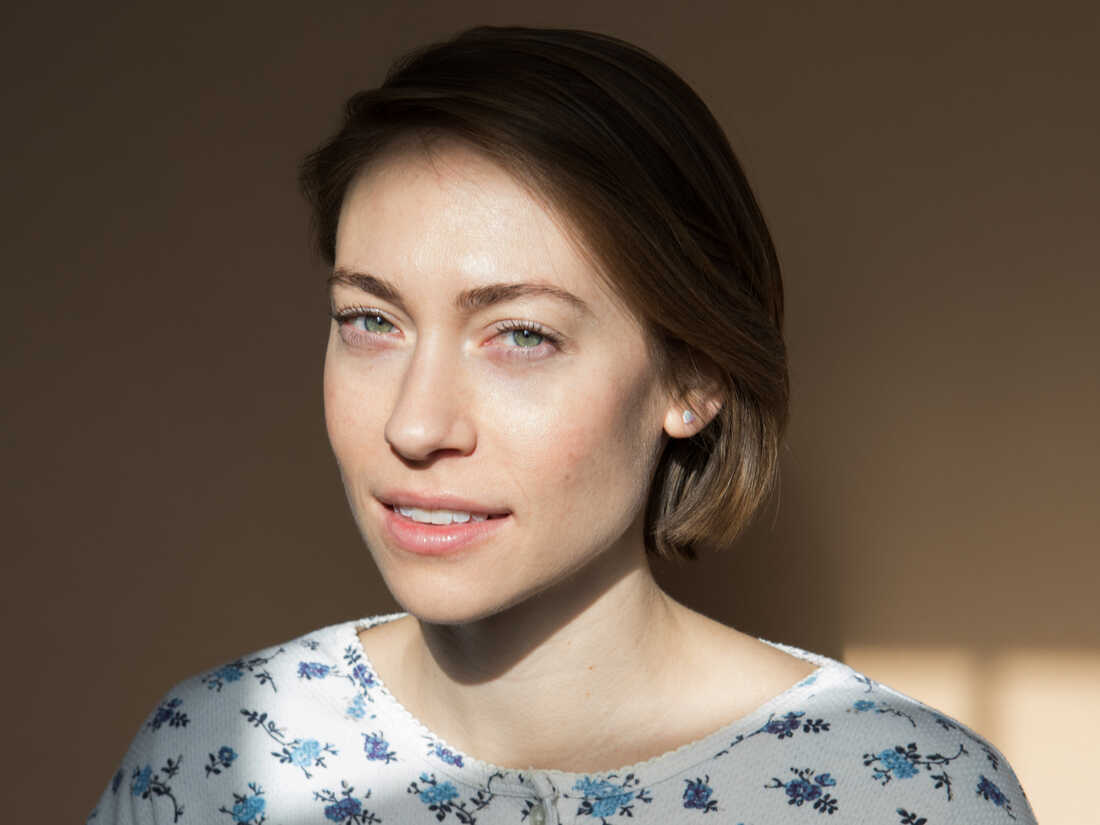 Anna Burch
